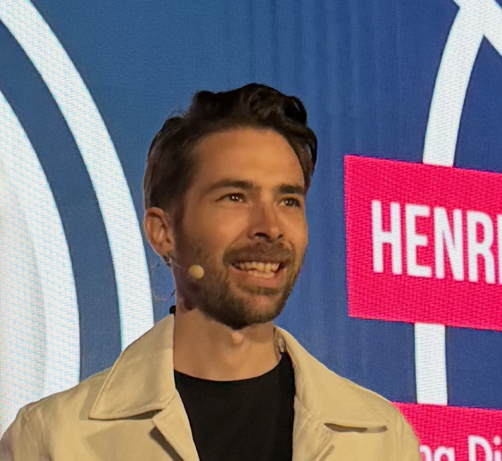 Dr.-Ing. Henrik Steude